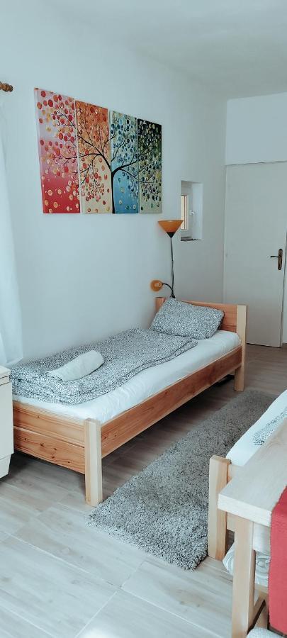 Napfény Apartmanház Balatonberény Esterno foto
