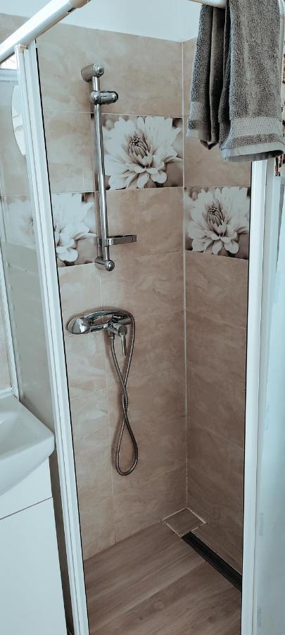 Napfény Apartmanház Balatonberény Esterno foto